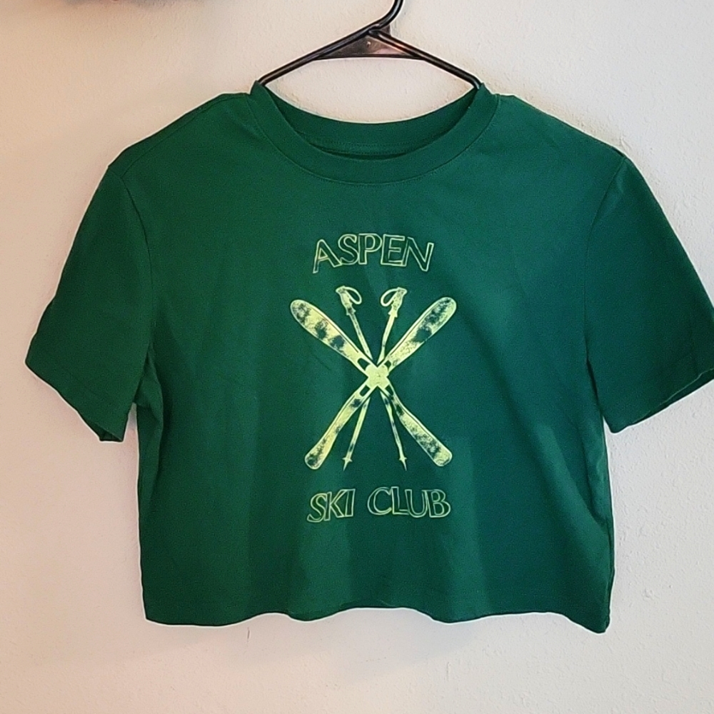 Crop sleep top
